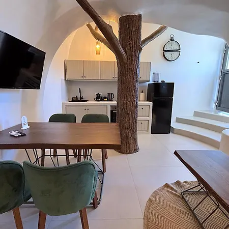 Villa Denisa Vothonas (Santorini)